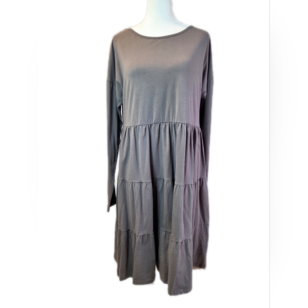 Chic Long Sleeve Gray Tiered Dress
